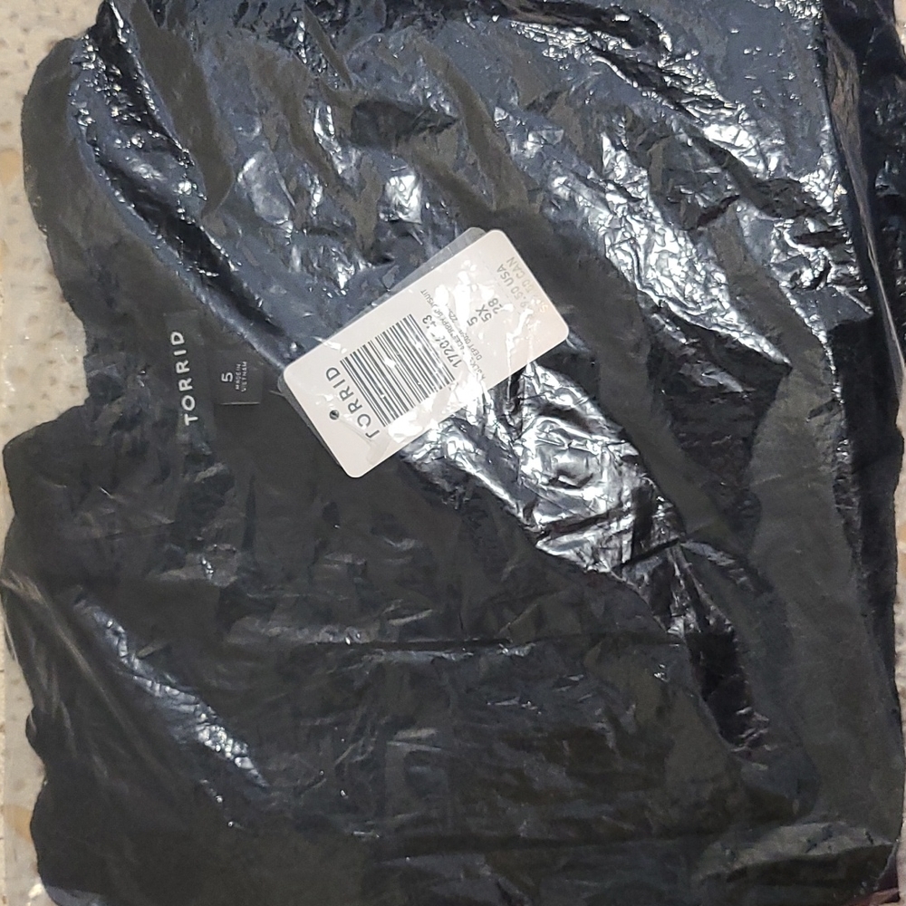 Torrid Surplice Strappy Bodysuit Lace Black - Picture 10 of 10